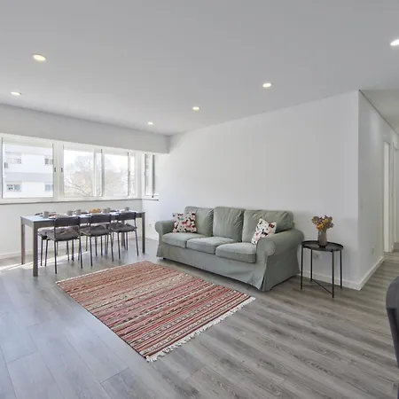 Olivais Modern By Homing Apartmán