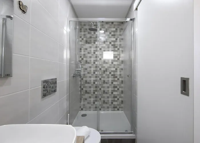 Olivais Modern By Homing Apartment